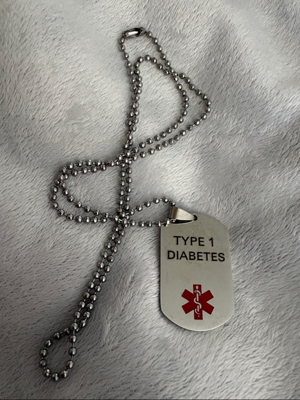 Nwot Type 1 Diabetes pendant & chain